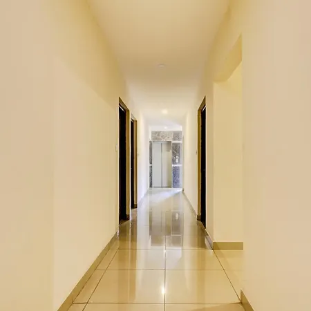 Hotel O Crescent Shine
